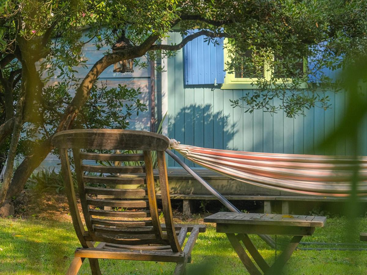 Le Cabanon Villa Le Thor Exterior photo
